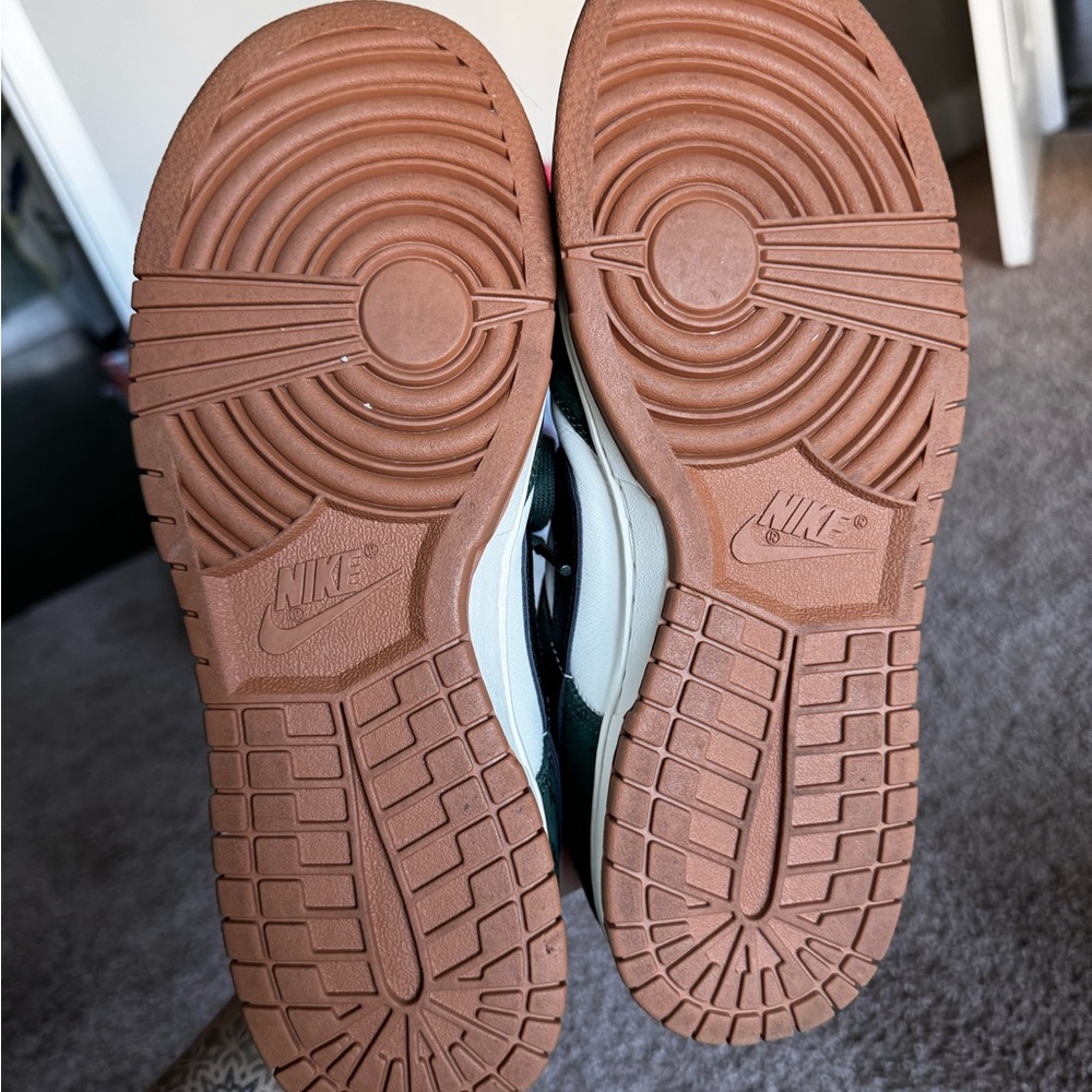 Nike Dunks - Picture 7 of 7